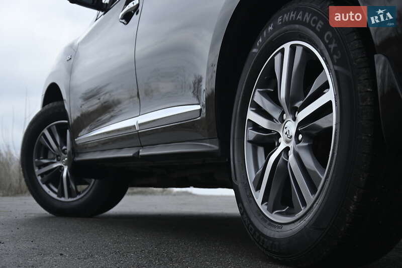 Внедорожник / Кроссовер Infiniti QX60 2020 в Бердичеве