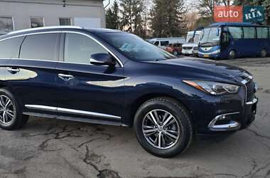 Внедорожник / Кроссовер Infiniti QX60 2017 в Ровно