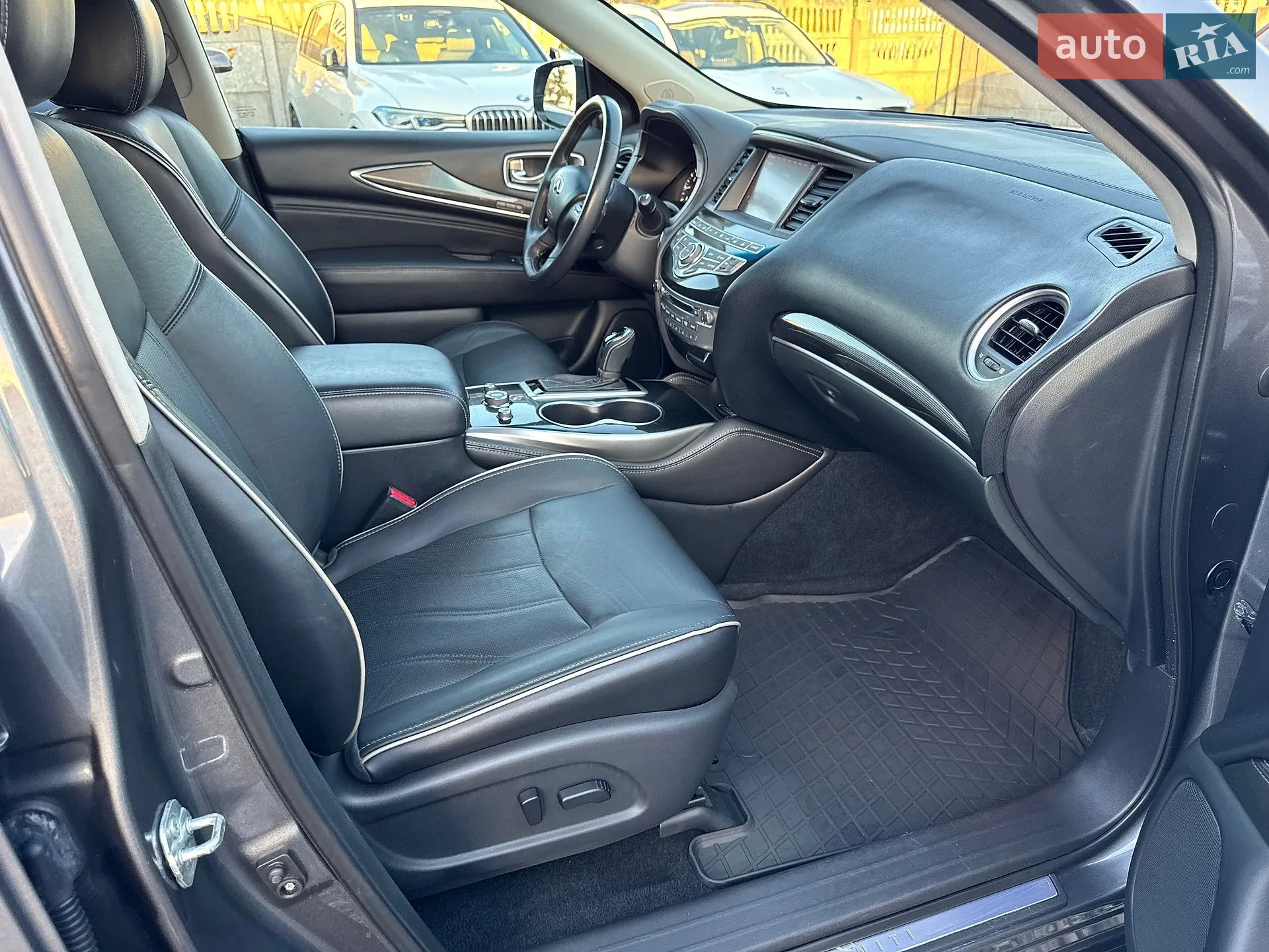2018 Infiniti QX60 - мініатюра 18