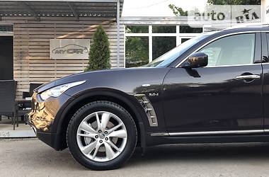 Позашляховик / Кросовер Infiniti QX70 2013 в Києві