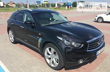 Позашляховик / Кросовер Infiniti QX70 2015 в 