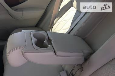 Позашляховик / Кросовер Infiniti QX70 2015 в 
