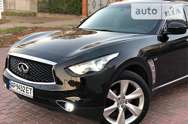 Позашляховик / Кросовер Infiniti QX70 2013 в Мелітополі