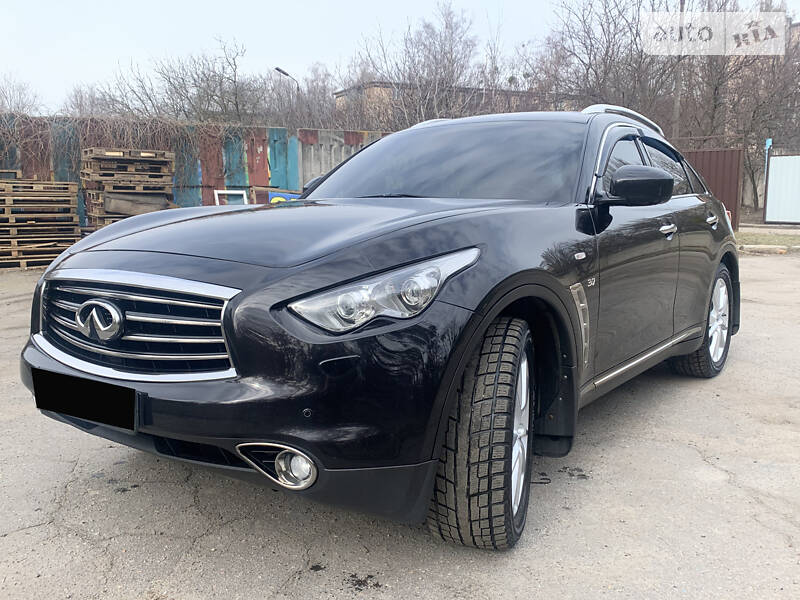 Позашляховик / Кросовер Infiniti QX70 2013 в 