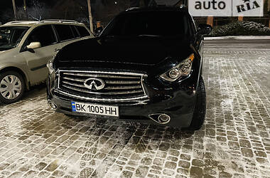 Внедорожник / Кроссовер Infiniti QX70 2013 в Ровно