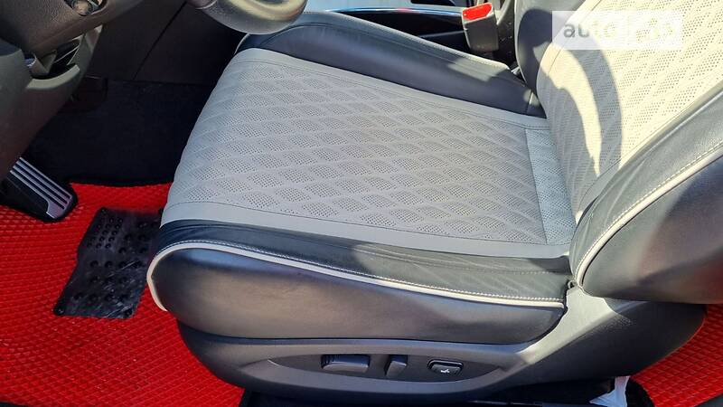 Позашляховик / Кросовер Infiniti QX70 2016 в Хмельницькому фото 22 Позашляховик / Кросовер Infiniti QX70 2016 в Хмельницькому