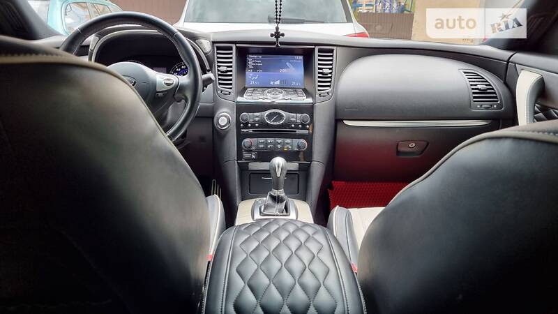 Позашляховик / Кросовер Infiniti QX70 2016 в Хмельницькому фото 68 Позашляховик / Кросовер Infiniti QX70 2016 в Хмельницькому