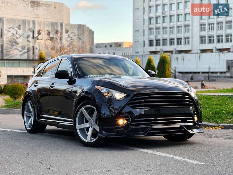 Внедорожник / Кроссовер Infiniti QX70 2016 в Киеве