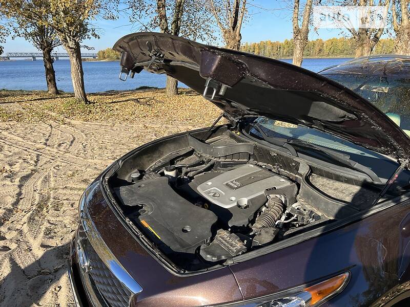 Позашляховик / Кросовер Infiniti QX70 2016 в Черкасах