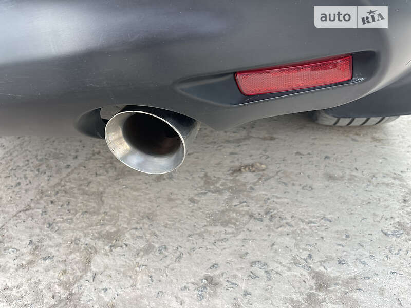 Внедорожник / Кроссовер Infiniti QX70 2014 в Тернополе