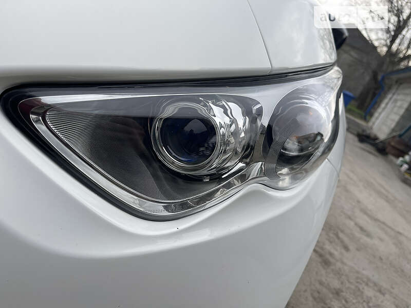 Внедорожник / Кроссовер Infiniti QX70 2014 в Тернополе