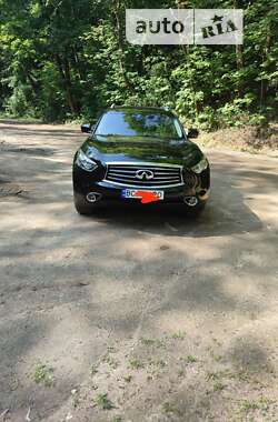 Внедорожник / Кроссовер Infiniti QX70 2015 в Львове