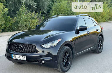 Внедорожник / Кроссовер Infiniti QX70 2016 в 