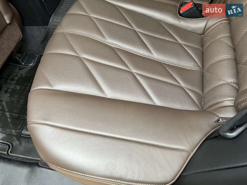 Позашляховик / Кросовер Infiniti QX70 2014 в Києві