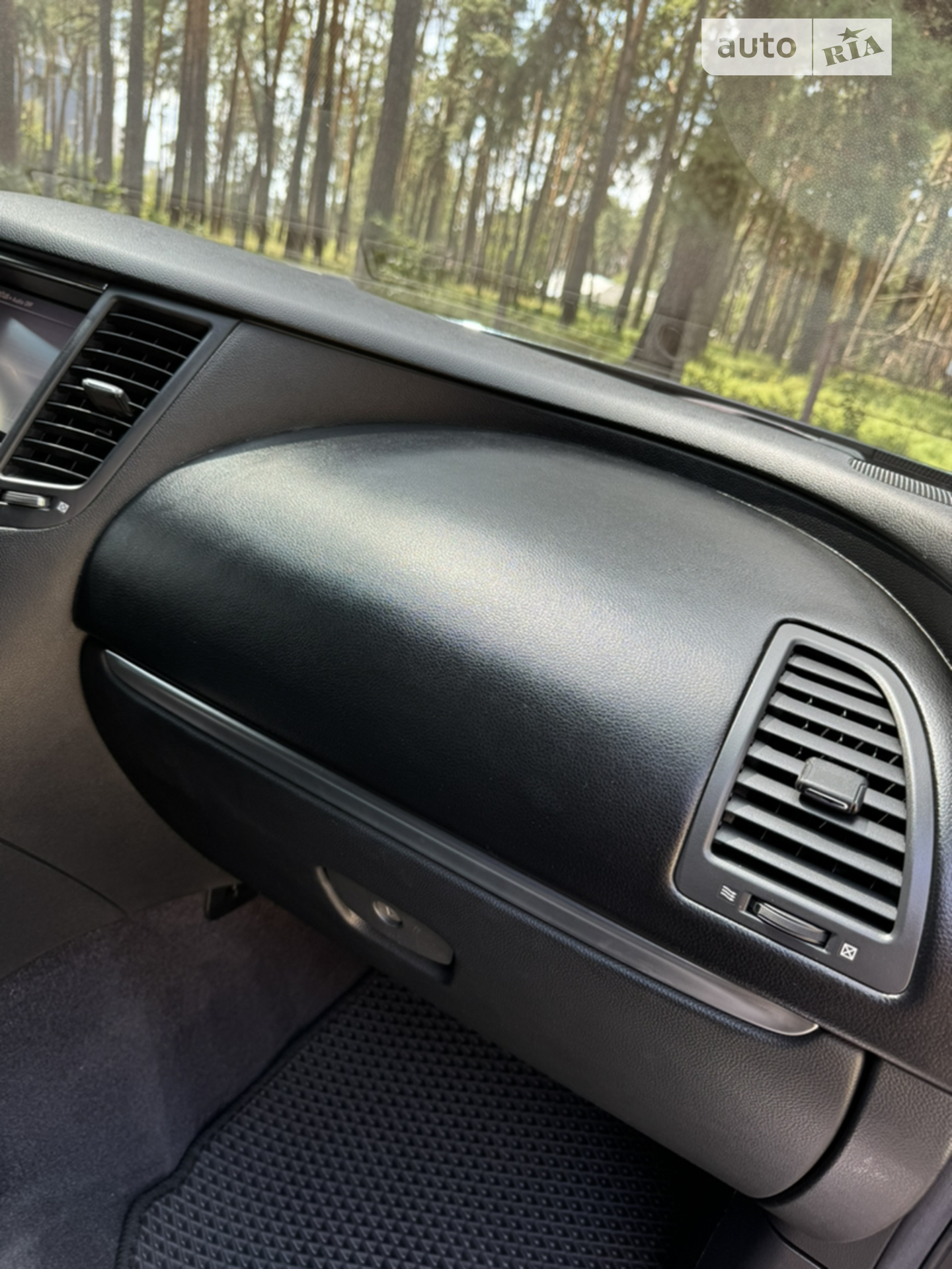 2015 Infiniti QX70 - мініатюра 34