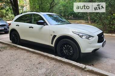 Внедорожник / Кроссовер Infiniti QX70 2014 в Одессе