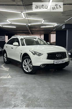 Позашляховик / Кросовер Infiniti QX70 2013 в Одесі