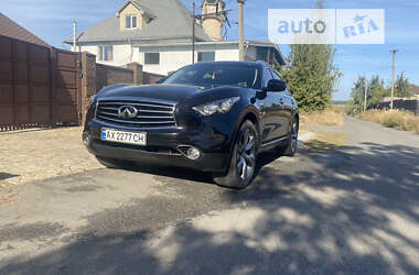 Внедорожник / Кроссовер Infiniti QX70 2014 в Харькове