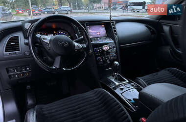 Позашляховик / Кросовер Infiniti QX70 2013 в Івано-Франківську