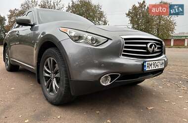 Внедорожник / Кроссовер Infiniti QX70 2014 в Коростене