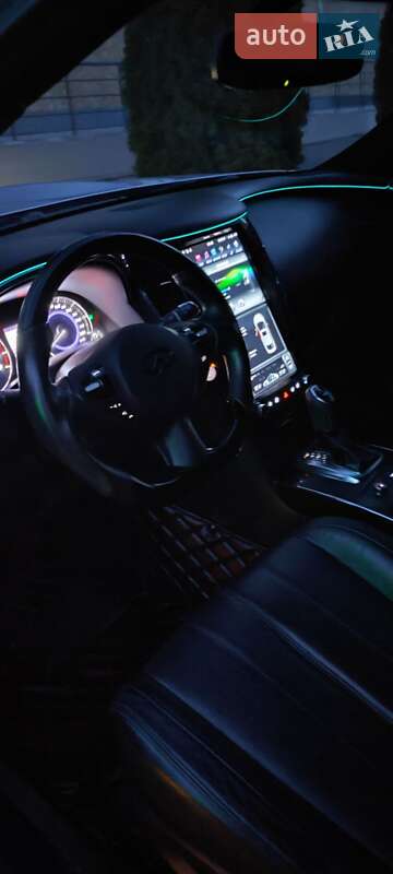 Внедорожник / Кроссовер Infiniti QX70 2015 в Харькове фото 41 Внедорожник / Кроссовер Infiniti QX70 2015 в Харькове