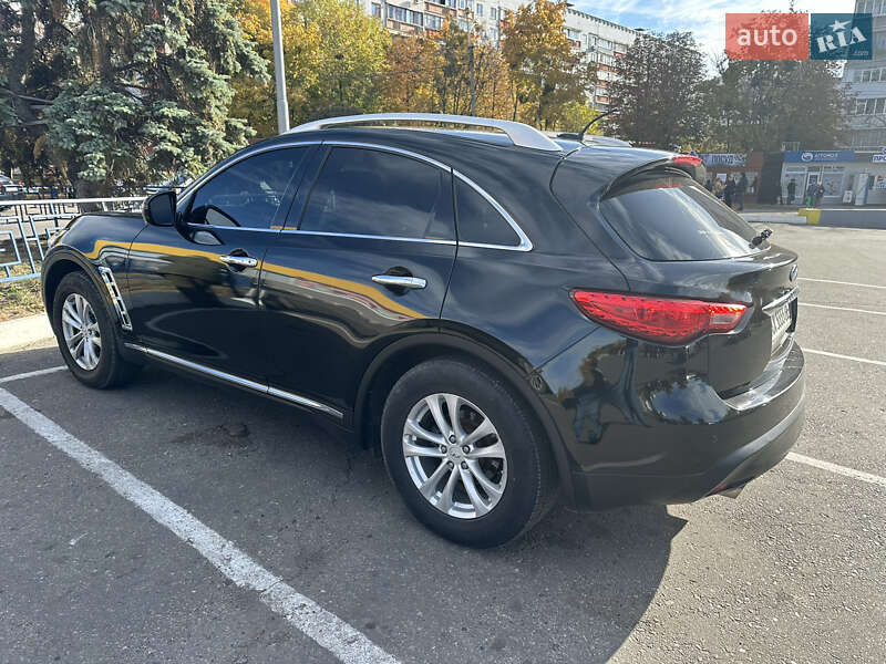 Внедорожник / Кроссовер Infiniti QX70 2017 в Харькове