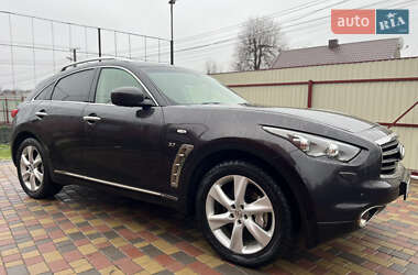 Внедорожник / Кроссовер Infiniti QX70 2013 в Виннице