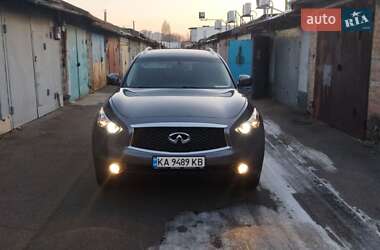 Позашляховик / Кросовер Infiniti QX70 2015 в Києві