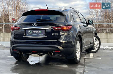 Внедорожник / Кроссовер Infiniti QX70 2014 в Киеве