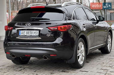 Внедорожник / Кроссовер Infiniti QX70 2014 в Днепре