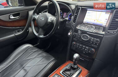 Позашляховик / Кросовер Infiniti QX70 2013 в Одесі