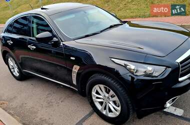 Позашляховик / Кросовер Infiniti QX70 2013 в Києві