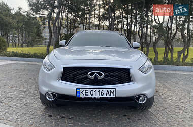 Позашляховик / Кросовер Infiniti QX70 2017 в Дніпрі