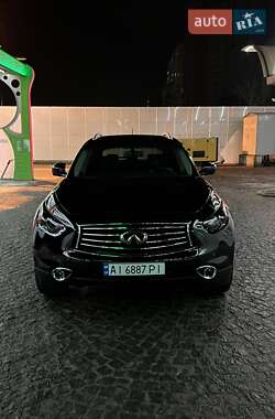 Позашляховик / Кросовер Infiniti QX70 2014 в Києві