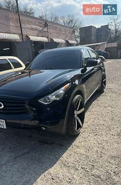 Позашляховик / Кросовер Infiniti QX70 2016 в Дніпрі