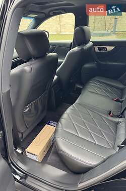 Внедорожник / Кроссовер Infiniti QX70 2017 в 