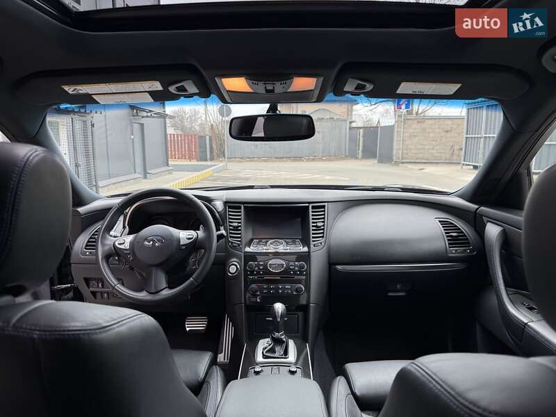 Внедорожник / Кроссовер Infiniti QX70 2017 в Чернигове