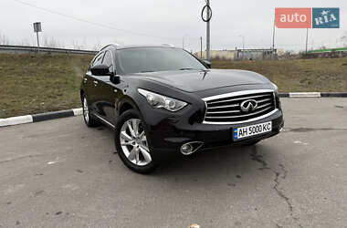 Внедорожник / Кроссовер Infiniti QX70 2013 в Киеве