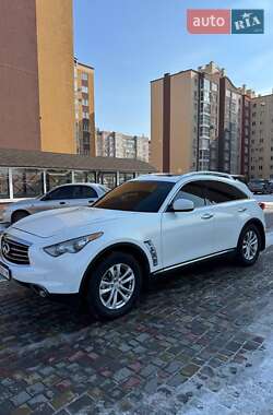 Внедорожник / Кроссовер Infiniti QX70 2013 в Кременчуге