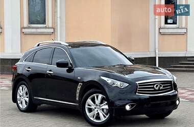 Позашляховик / Кросовер Infiniti QX70 2014 в Дніпрі