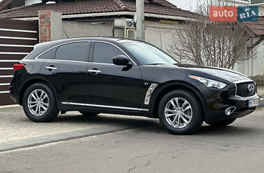 Внедорожник / Кроссовер Infiniti QX70 2017 в Одессе