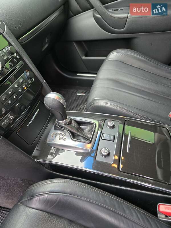 Внедорожник / Кроссовер Infiniti QX70 2014 в Виннице