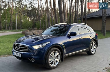 Внедорожник / Кроссовер Infiniti QX70 2014 в 