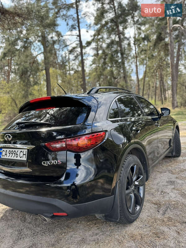 Внедорожник / Кроссовер Infiniti QX70 2016 в Черкассах фото 8 Внедорожник / Кроссовер Infiniti QX70 2016 в Черкассах