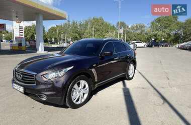 Позашляховик / Кросовер Infiniti QX70 2013 в 