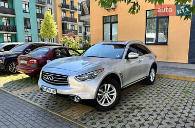 Внедорожник / Кроссовер Infiniti QX70 2014 в Киеве