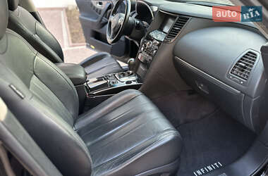 Внедорожник / Кроссовер Infiniti QX70 2017 в 