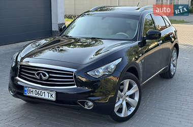 Позашляховик / Кросовер Infiniti QX70 2013 в 