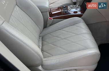 Позашляховик / Кросовер Infiniti QX70 2013 в 