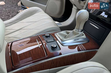 Позашляховик / Кросовер Infiniti QX70 2013 в 